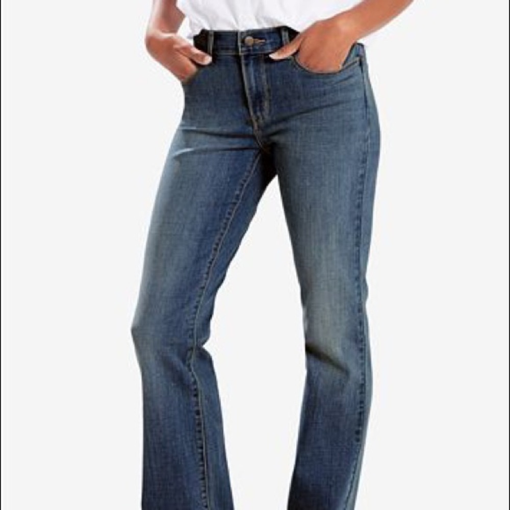 Levi’s 515 Bootleg Jeans